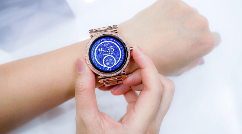 najlepsie smart hodinky do 200 eur